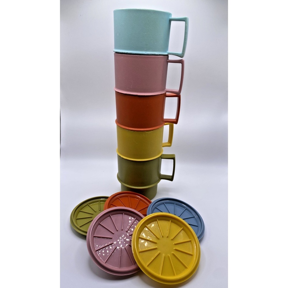 Set of 5 Vintage Tupperware #1312 Stacking Cups/Mugs with Lids/Coasters